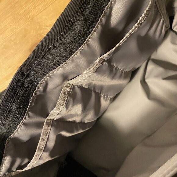 Timbuk2 Classic Messenger Bag -- small, waterproof, black / white, laptop sleeve - Picture 12 of 15